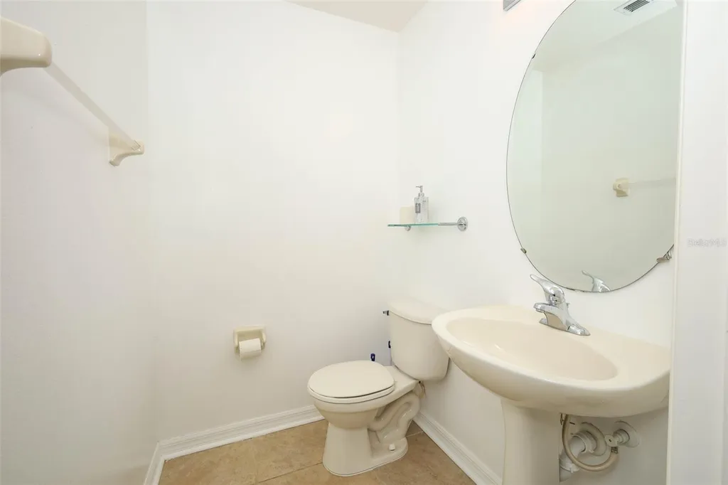 4715 Aguila Place Orlando FL 32826