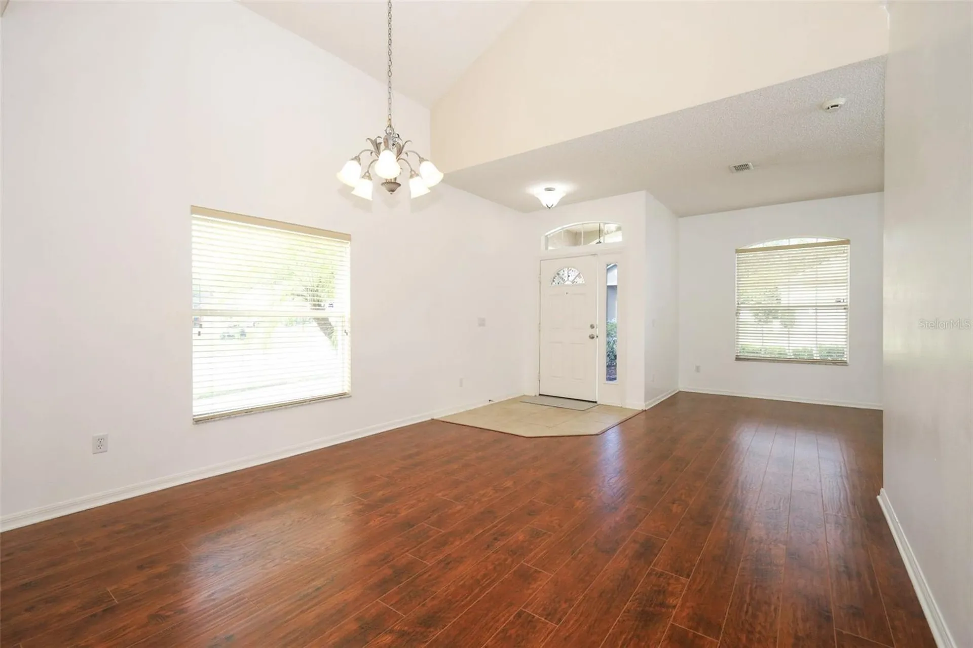 4715 Aguila Place Orlando FL 32826