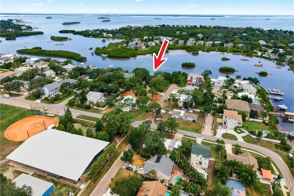 700 Delaware Avenue Palm Harbor FL 34683