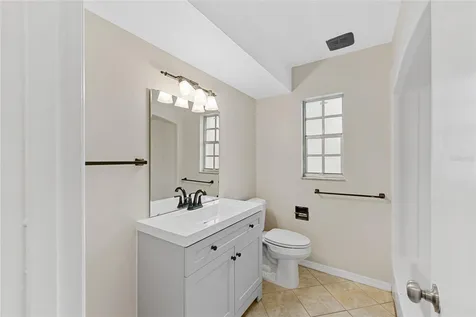 125 N Rhodes Street Mount Dora FL 32757