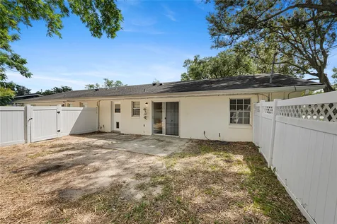 125 N Rhodes Street Mount Dora FL 32757