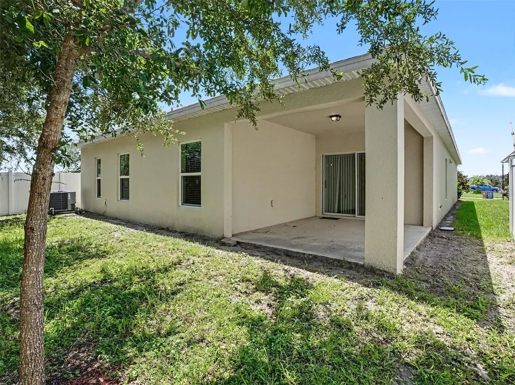 5583 Sabal Drive St Cloud FL 34771