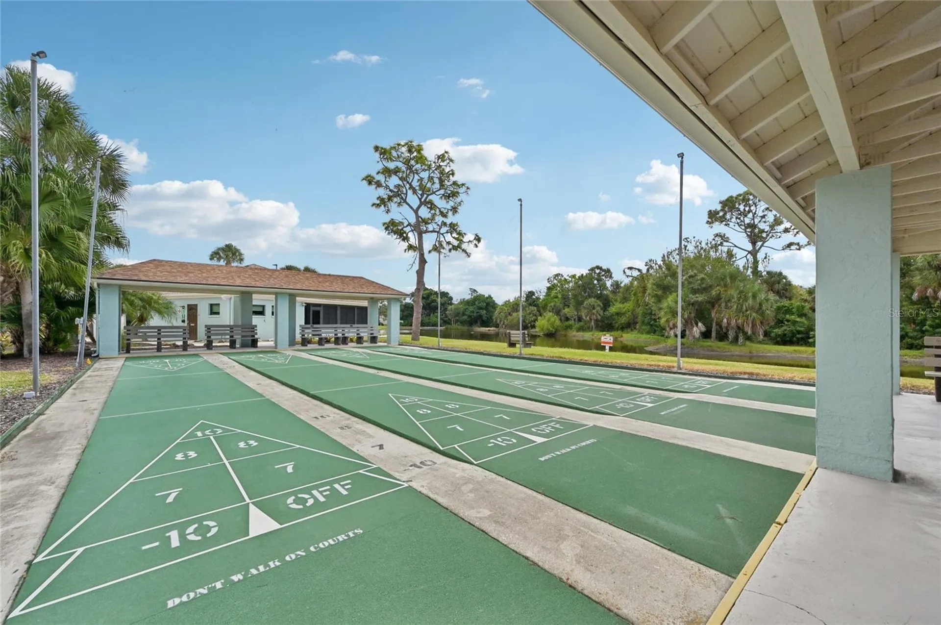 682 Barnacle Court Englewood FL 34223