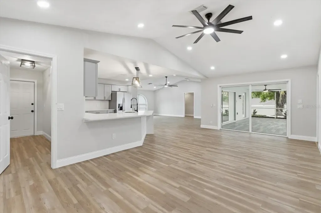 9642 Elgin Boulevard Spring Hill FL 34606