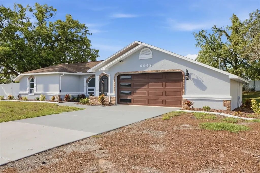 9642 Elgin Boulevard Spring Hill FL 34606