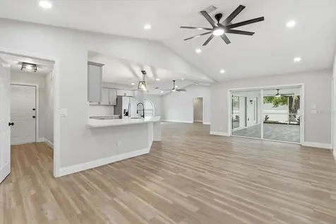 9642 Elgin Boulevard Spring Hill FL 34606