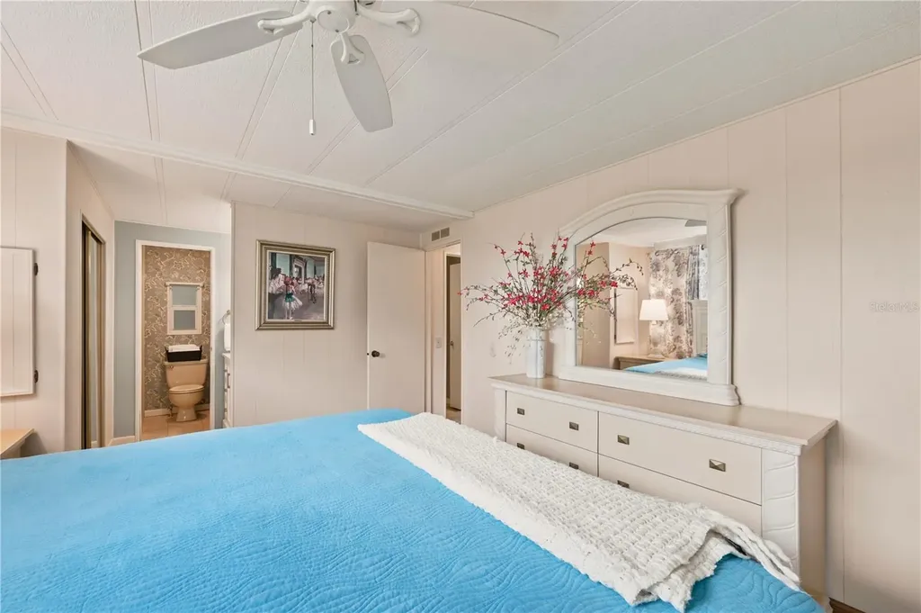 2100 Kings Highway Port Charlotte FL 33980
