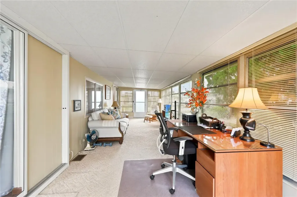 2100 Kings Highway Port Charlotte FL 33980