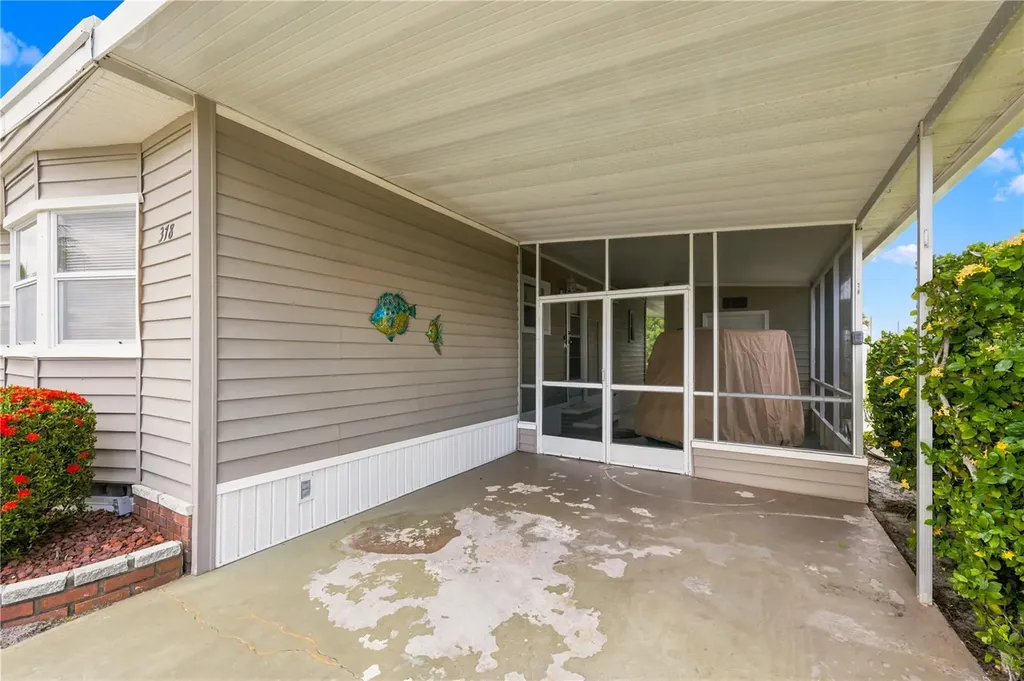 2100 Kings Highway Port Charlotte FL 33980