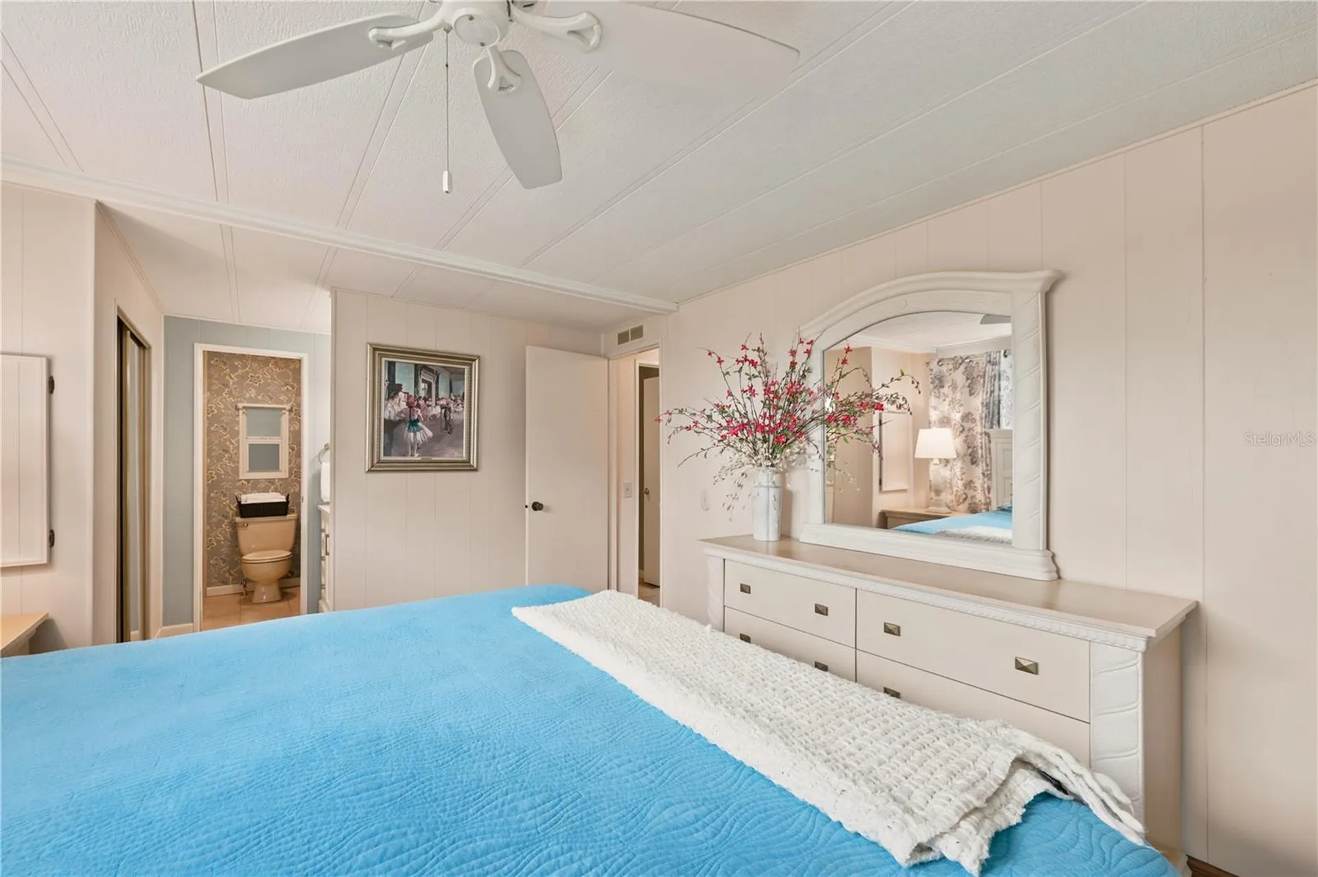2100 Kings Highway Port Charlotte FL 33980