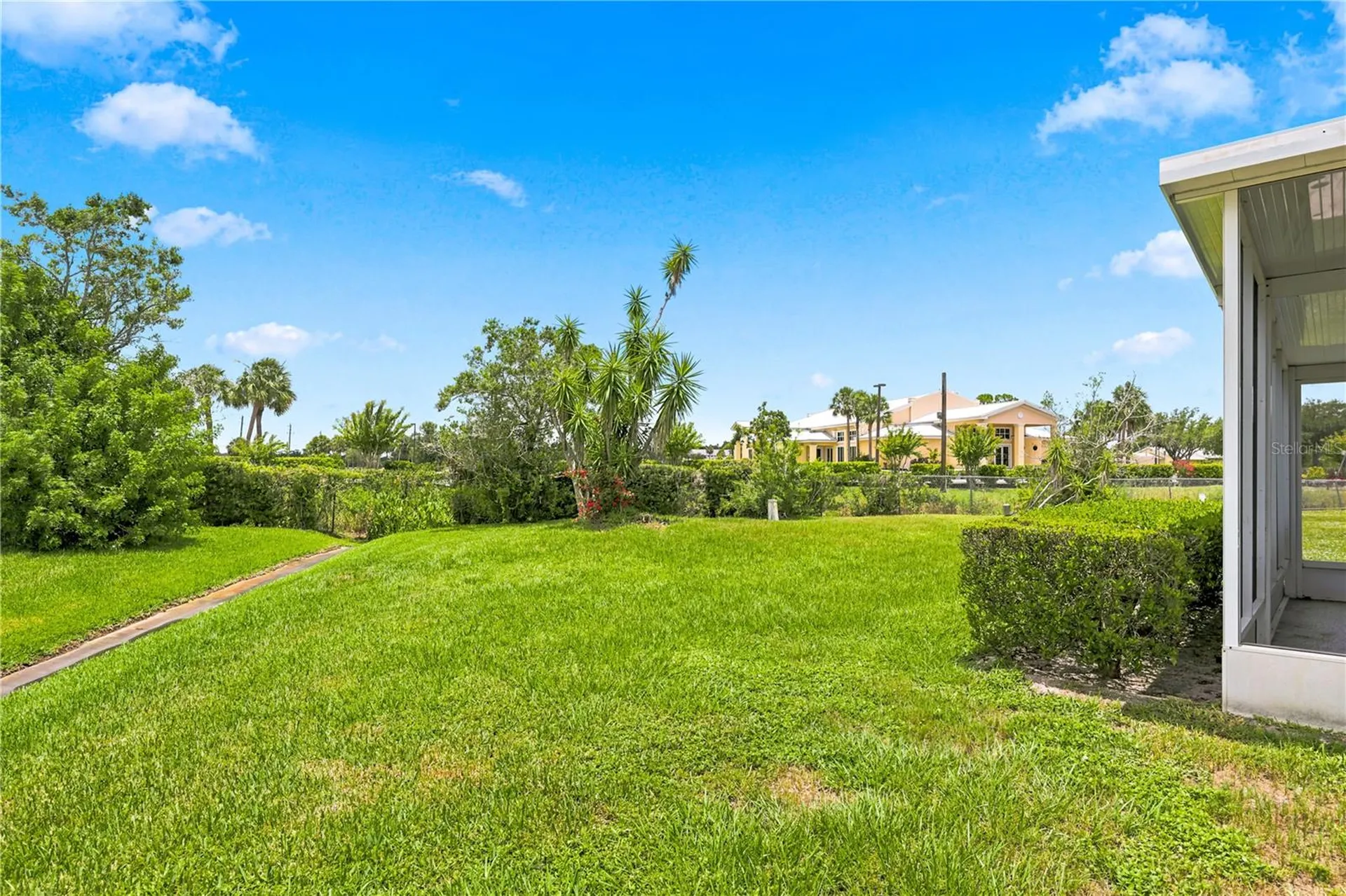 2100 Kings Highway Port Charlotte FL 33980