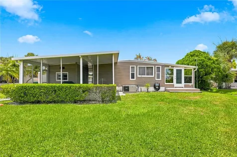 2100 Kings Highway Port Charlotte FL 33980