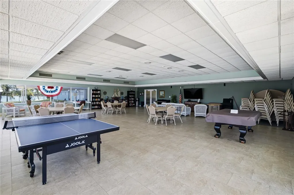 31 Island Way Clearwater FL 33767