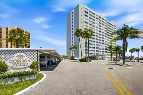 31 Island Way Clearwater FL 33767