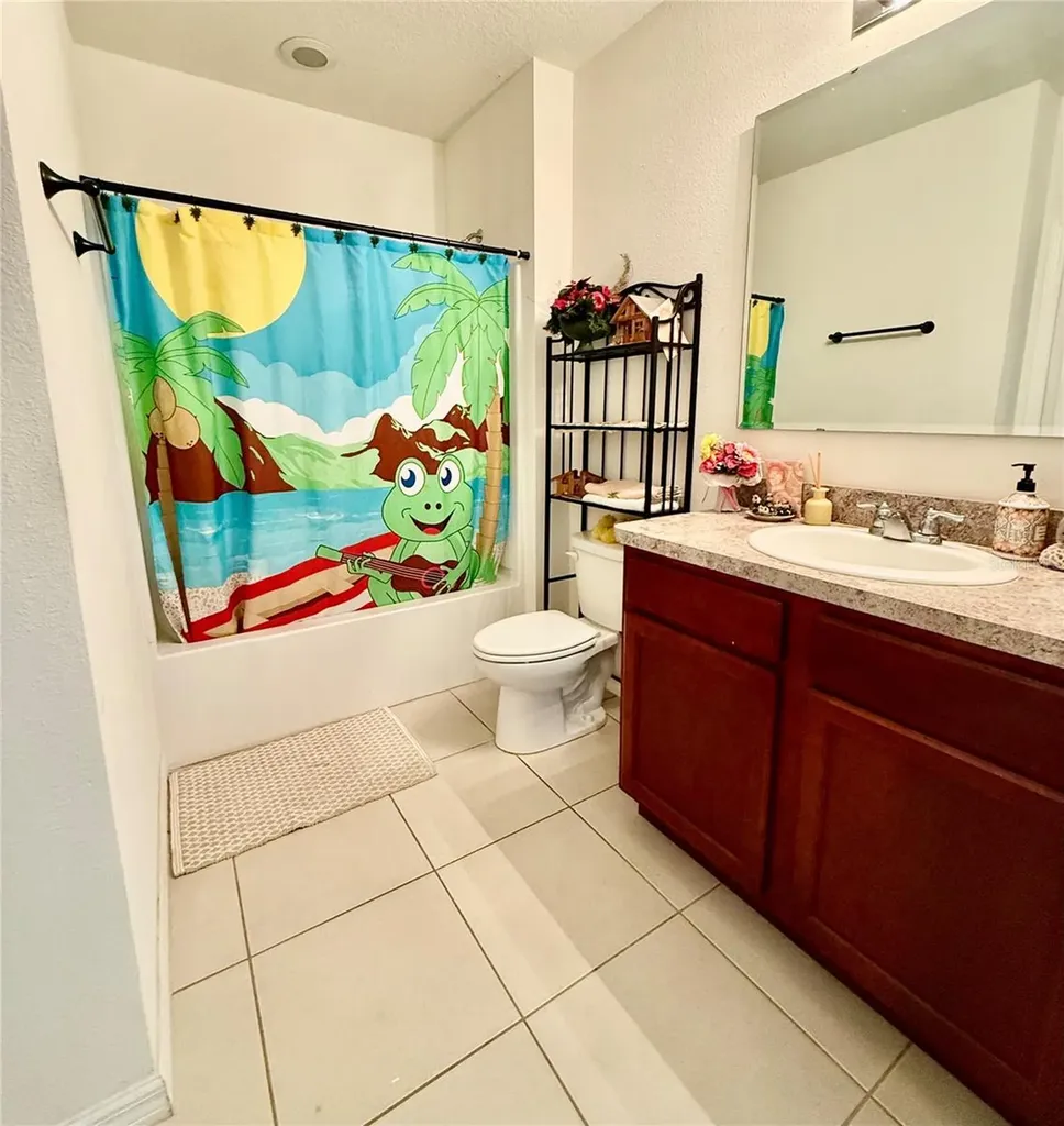 196 Tracy Court E Haines City FL 33844