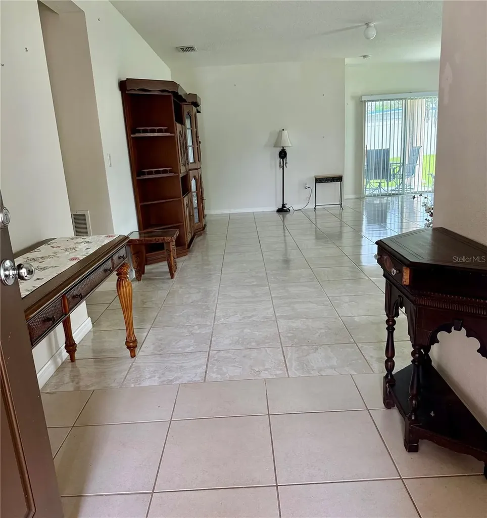 196 Tracy Court E Haines City FL 33844