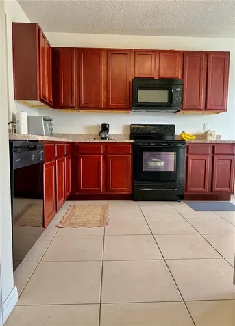 196 Tracy Court E Haines City FL 33844