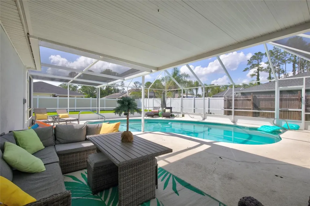 33 Riverside Lane Palm Coast FL 32164