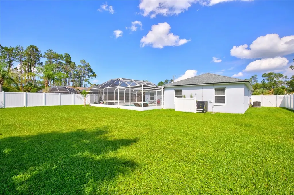 33 Riverside Lane Palm Coast FL 32164