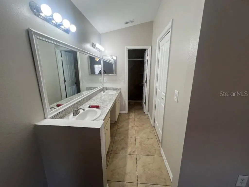 30936 Burleigh Drive Wesley Chapel FL 33543