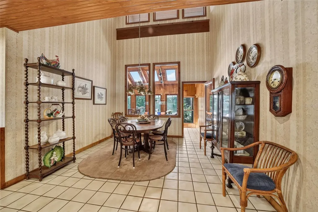 2411 SE 15th Street Ocala FL 34471