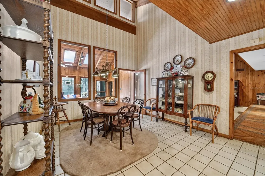 2411 SE 15th Street Ocala FL 34471