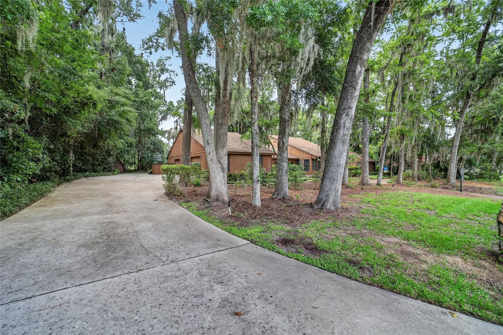 2411 SE 15th Street Ocala FL 34471