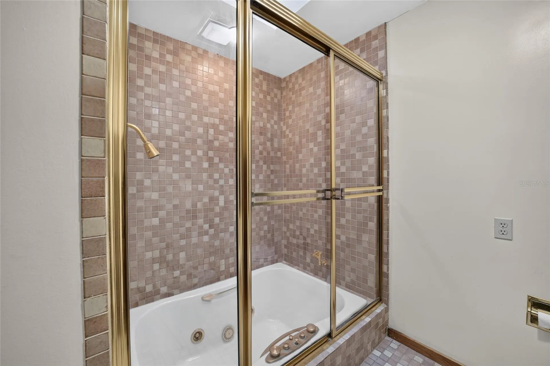 2411 SE 15th Street Ocala FL 34471
