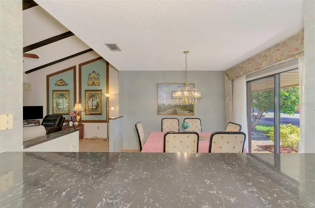 6698 Draw Lane Sarasota FL 34238