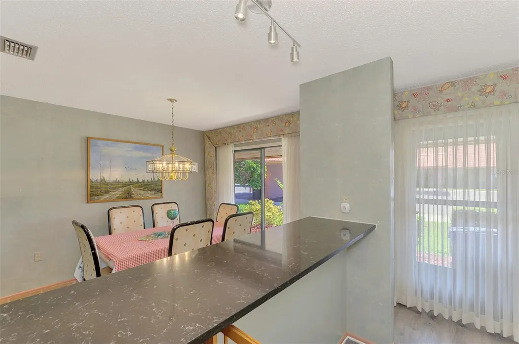 6698 Draw Lane Sarasota FL 34238