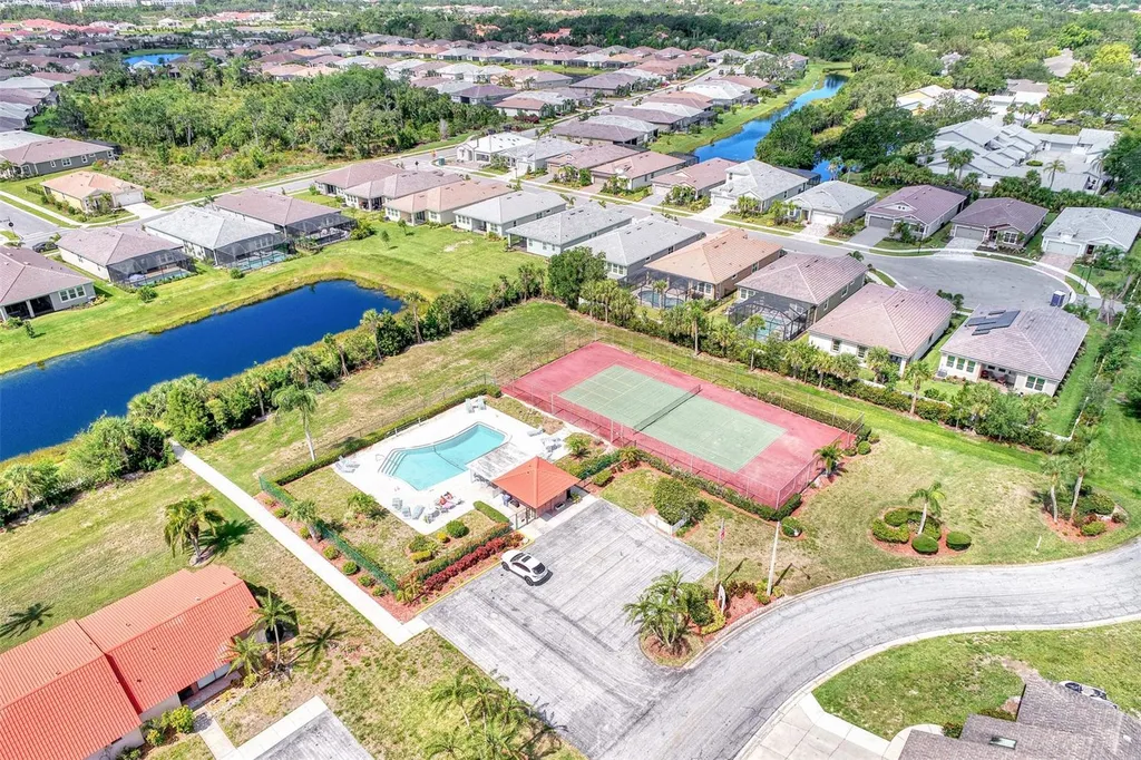 6698 Draw Lane Sarasota FL 34238