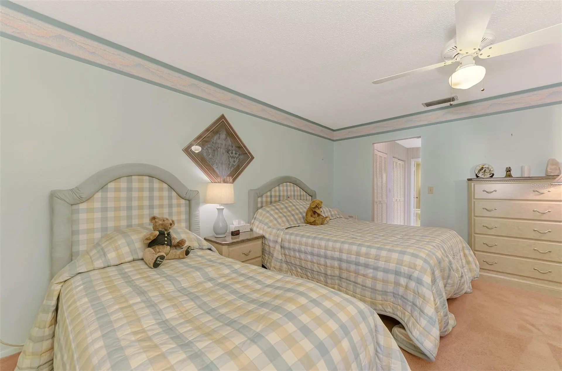 6698 Draw Lane Sarasota FL 34238