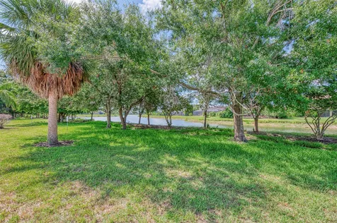 6698 Draw Lane Sarasota FL 34238