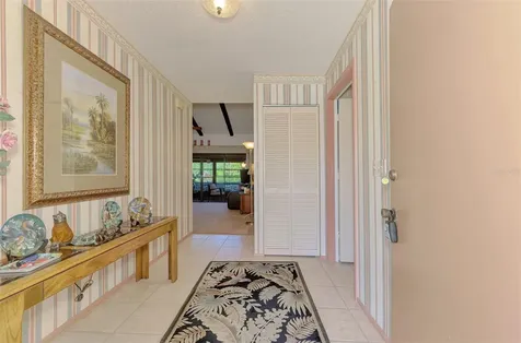 6698 Draw Lane Sarasota FL 34238
