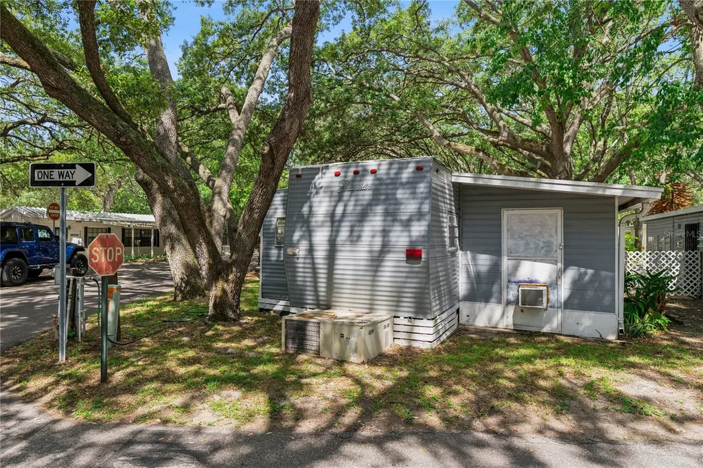 3000 Clarcona Road Apopka FL 32703