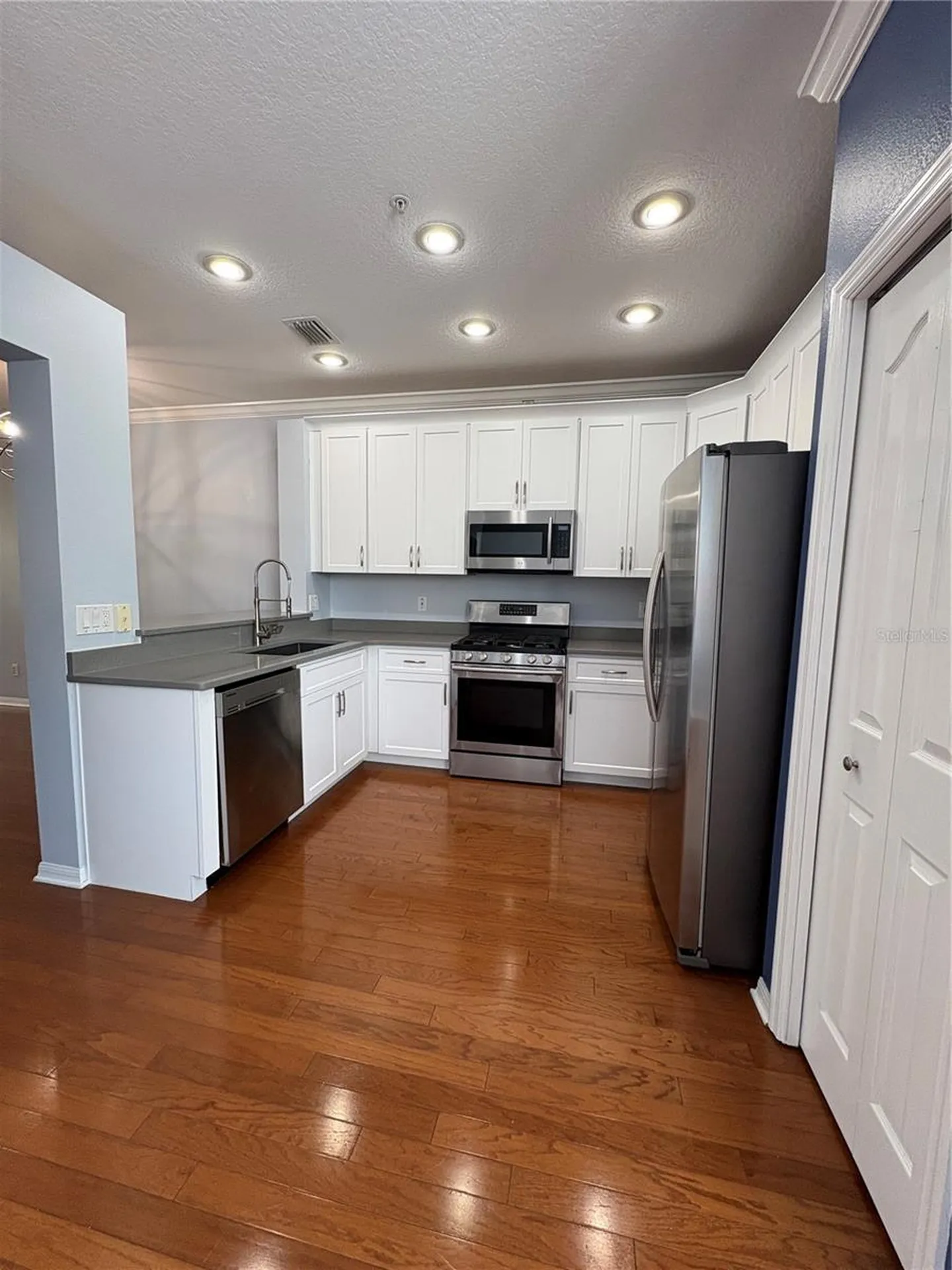 1407 Harbour Walk Road Tampa FL 33602
