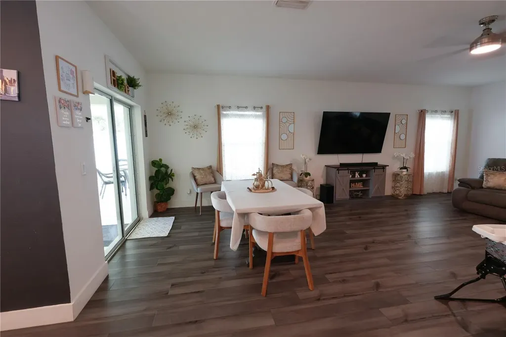 11372 W Sandpiper Avenue Weeki Wachee FL 34614