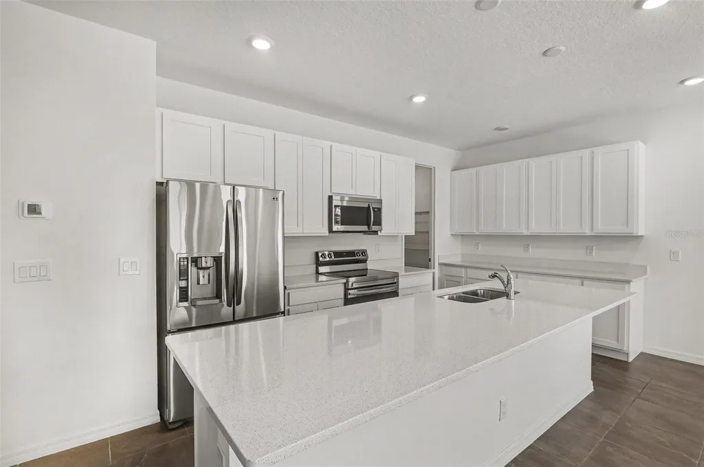 1034 Alabaster Way Deltona FL 32725
