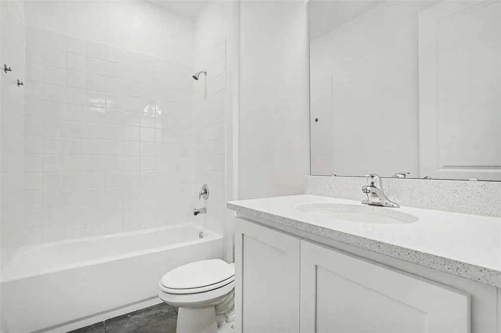 1034 Alabaster Way Deltona FL 32725