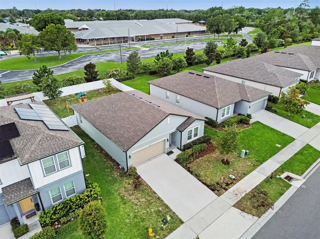 1034 Alabaster Way Deltona FL 32725