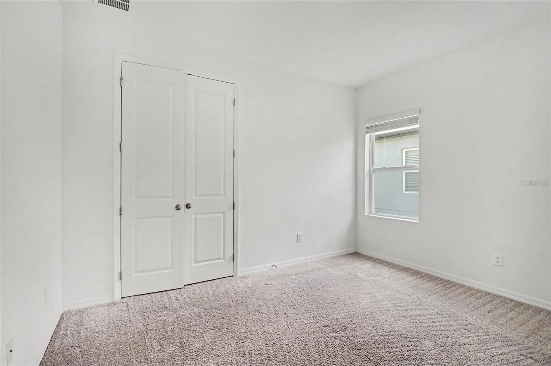 1034 Alabaster Way Deltona FL 32725