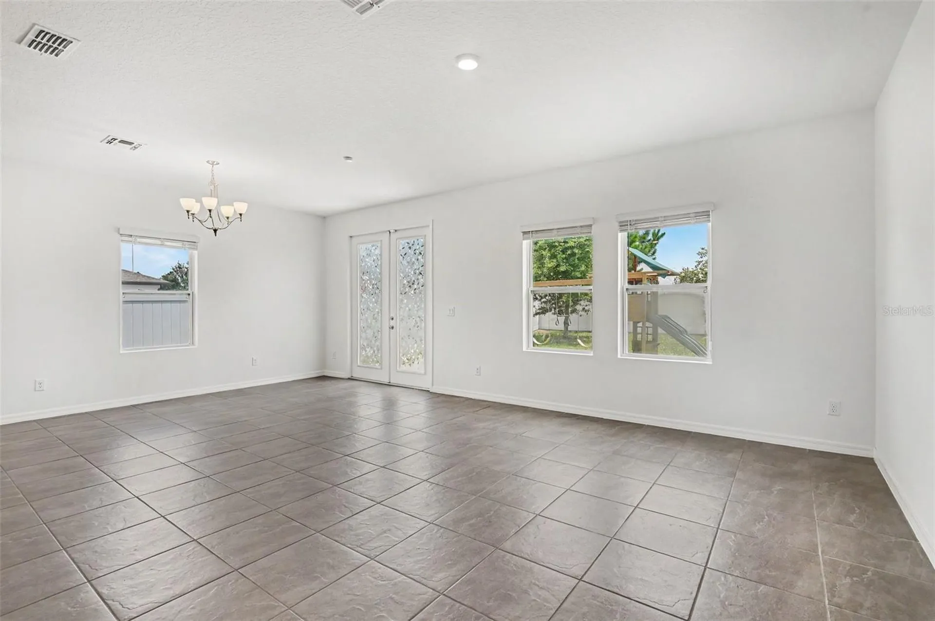 1034 Alabaster Way Deltona FL 32725