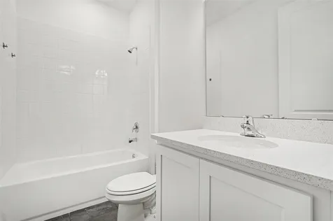 1034 Alabaster Way Deltona FL 32725