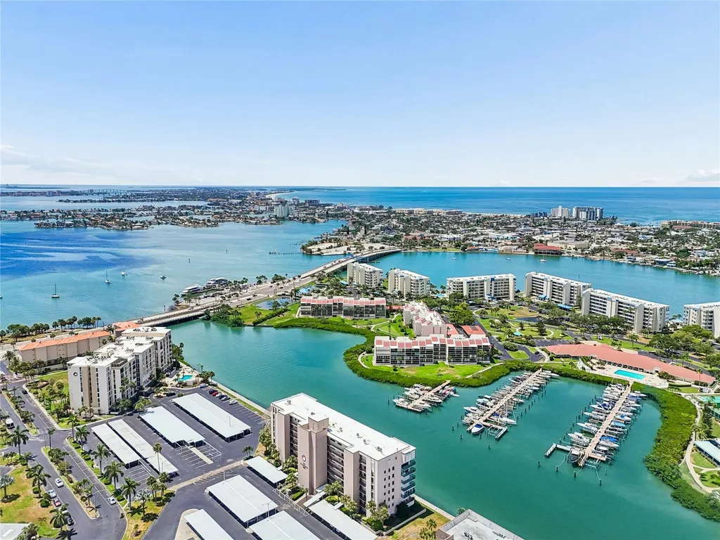7600 Sun Island Drive S South Pasadena FL 33707