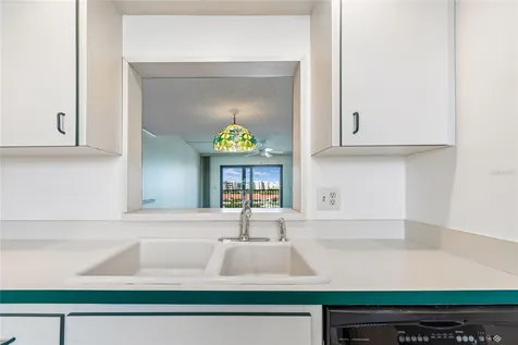 7600 Sun Island Drive S South Pasadena FL 33707