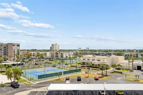 7600 Sun Island Drive S South Pasadena FL 33707