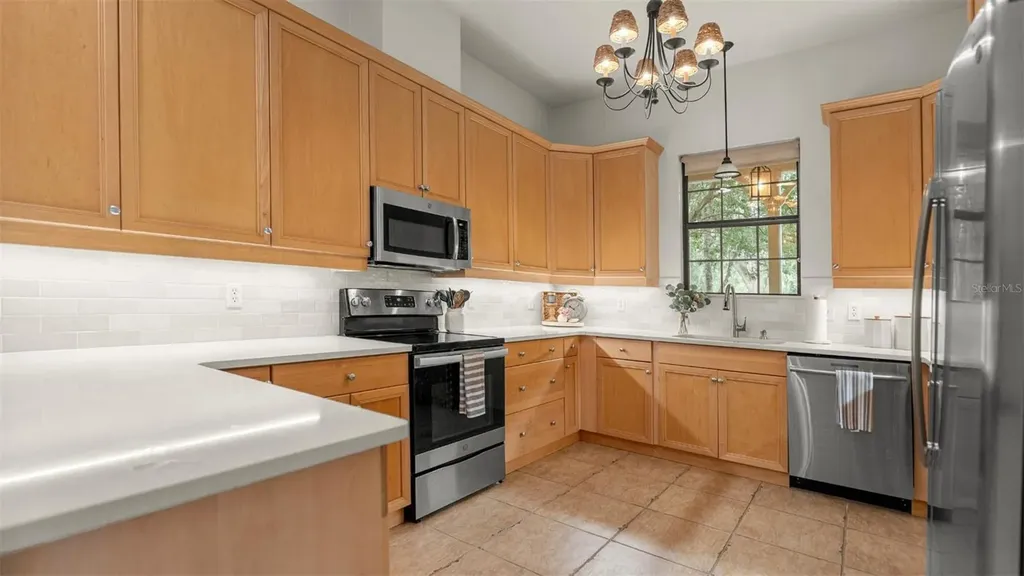 185 SW 129th Terrace Newberry FL 32669