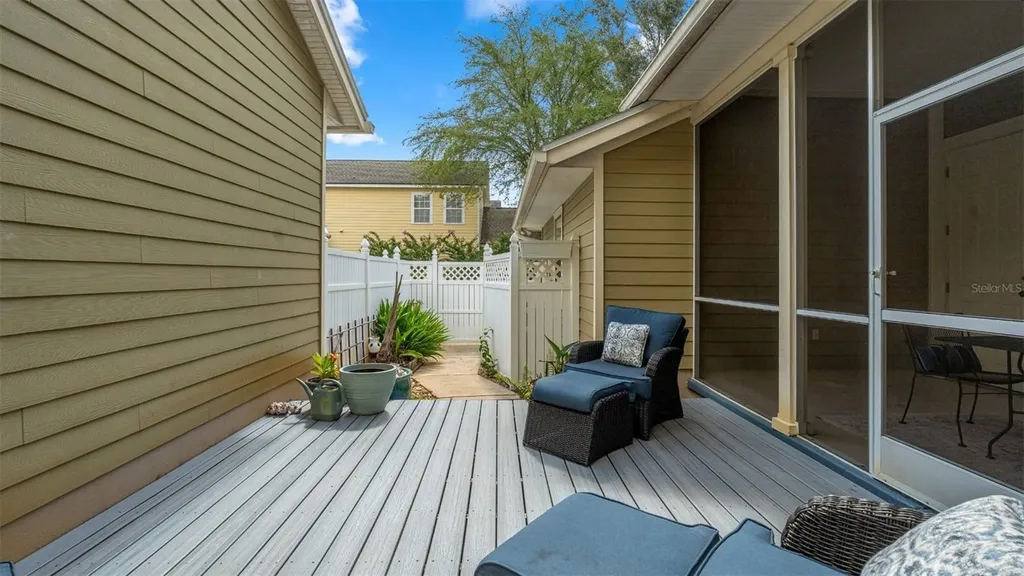 185 SW 129th Terrace Newberry FL 32669