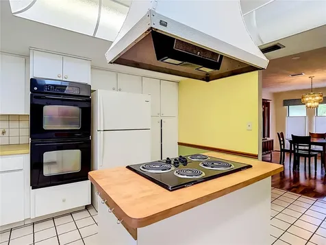 10050 Deer Lane New Port Richey FL 34654
