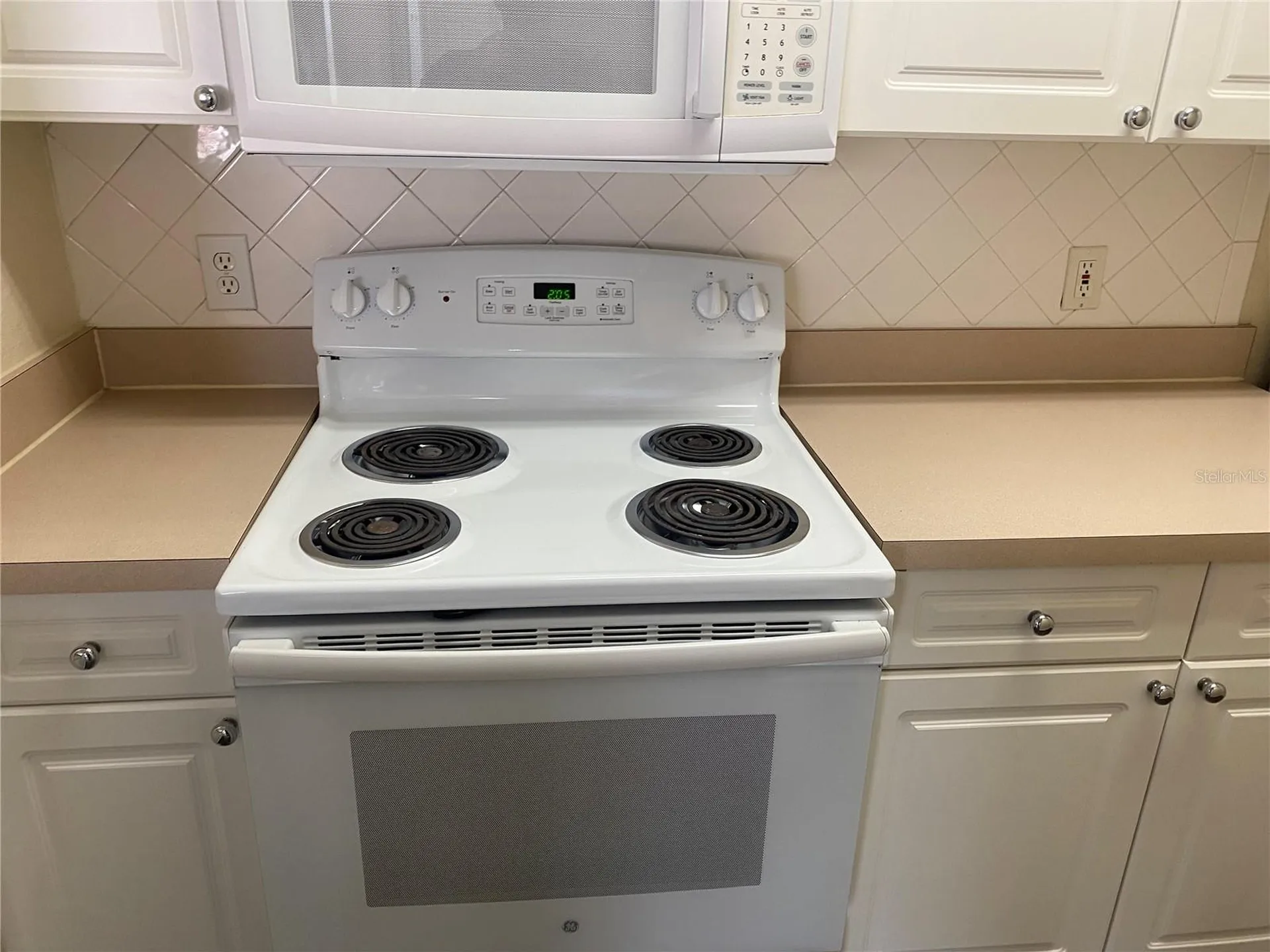 18001 Richmond Place Drive Tampa FL 33647